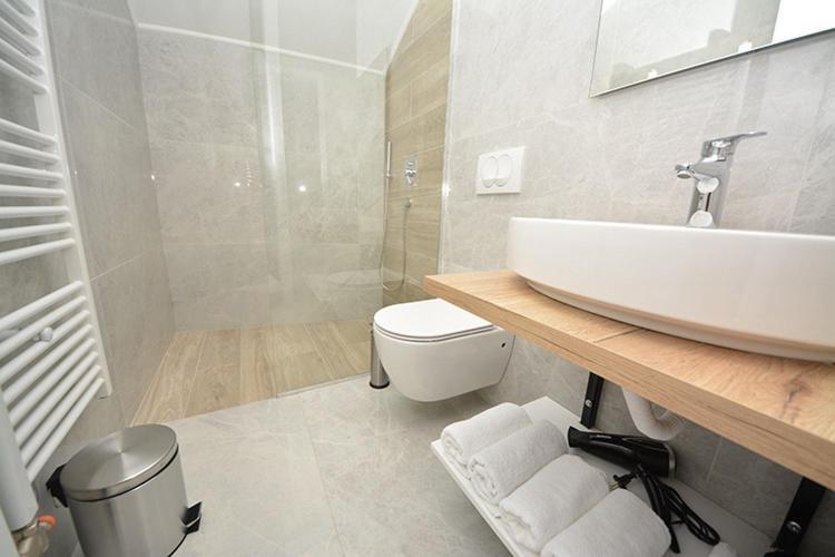Miss Saray Apartment Sarajevo Luaran gambar
